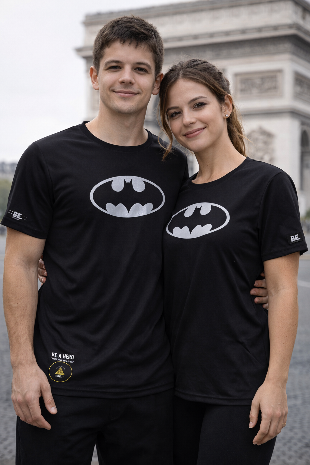 CAMISETA BE. A HERO – BATMAN EDITION