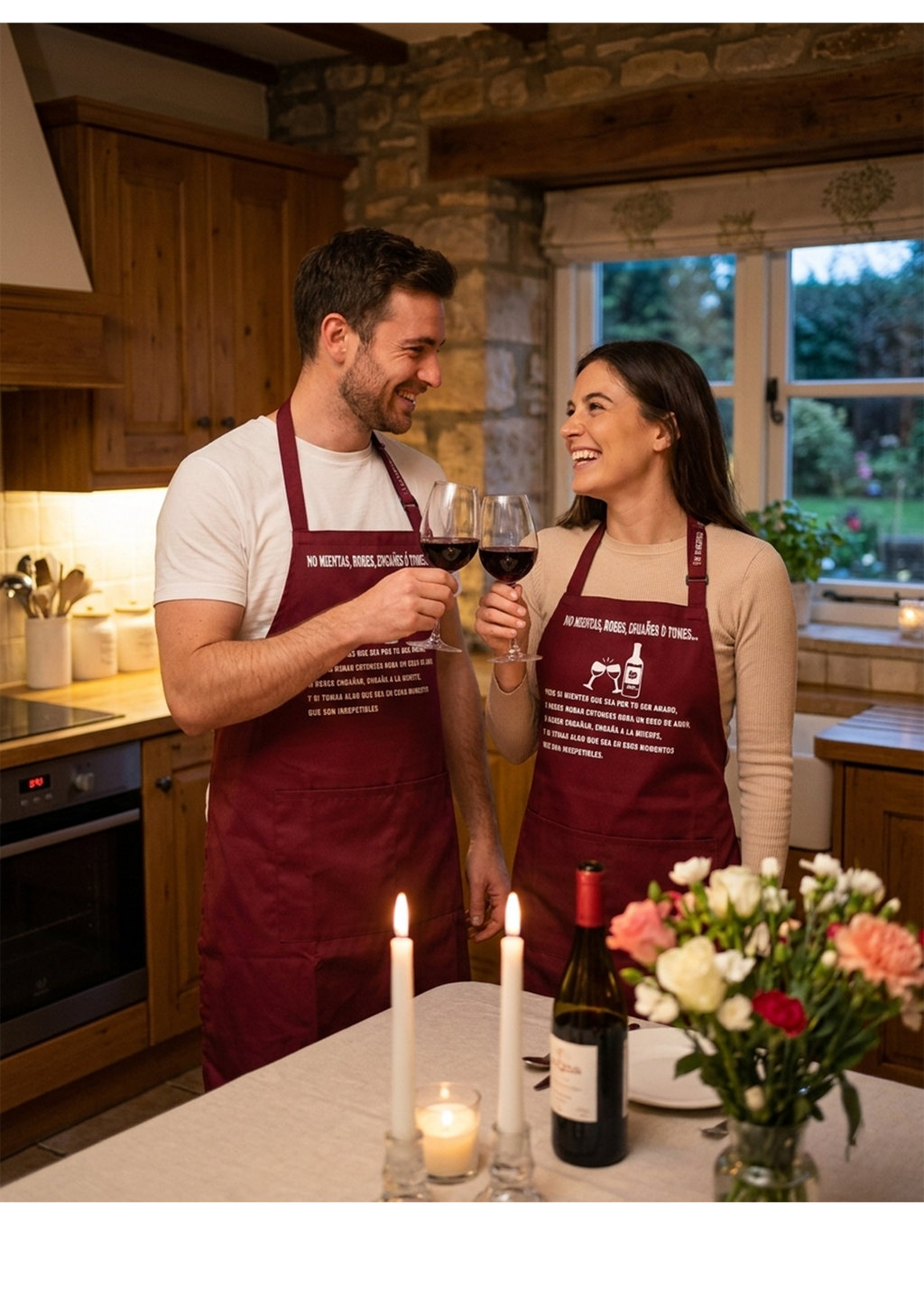 DELANTAL BOLSILLOS-  BE. — Brindis Inolvidable Edition 🍷✨