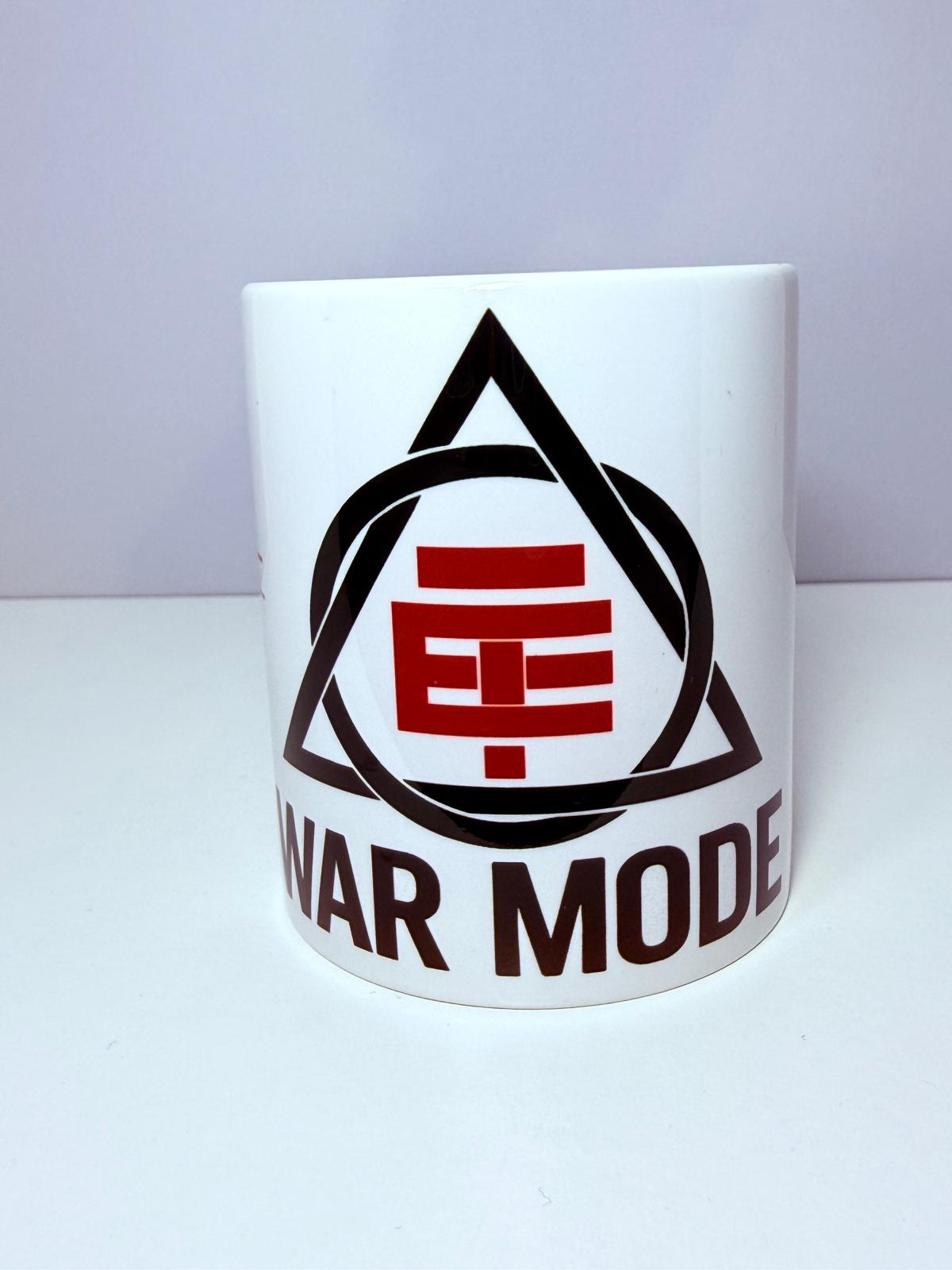 Taza “WAR MODE” – Edición Estoico Resiliente ⚔️