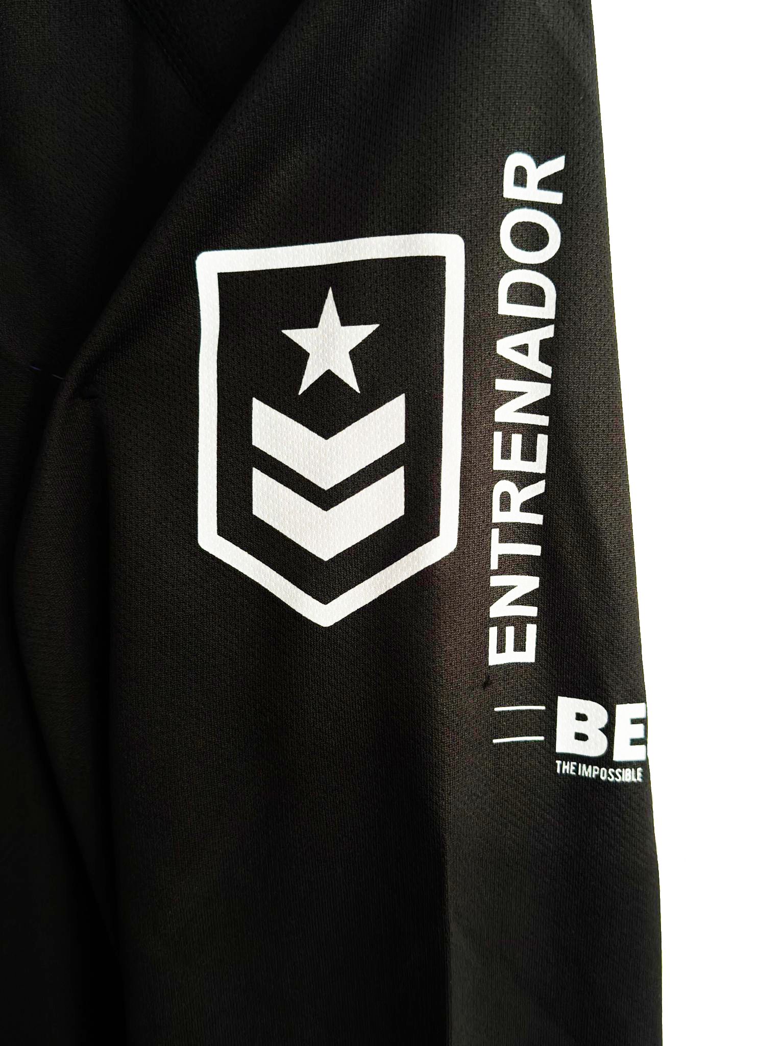 Sudadera “BE. WAR MODE” – Edición Entrenador & Mente de Hierro ⚔️🐺