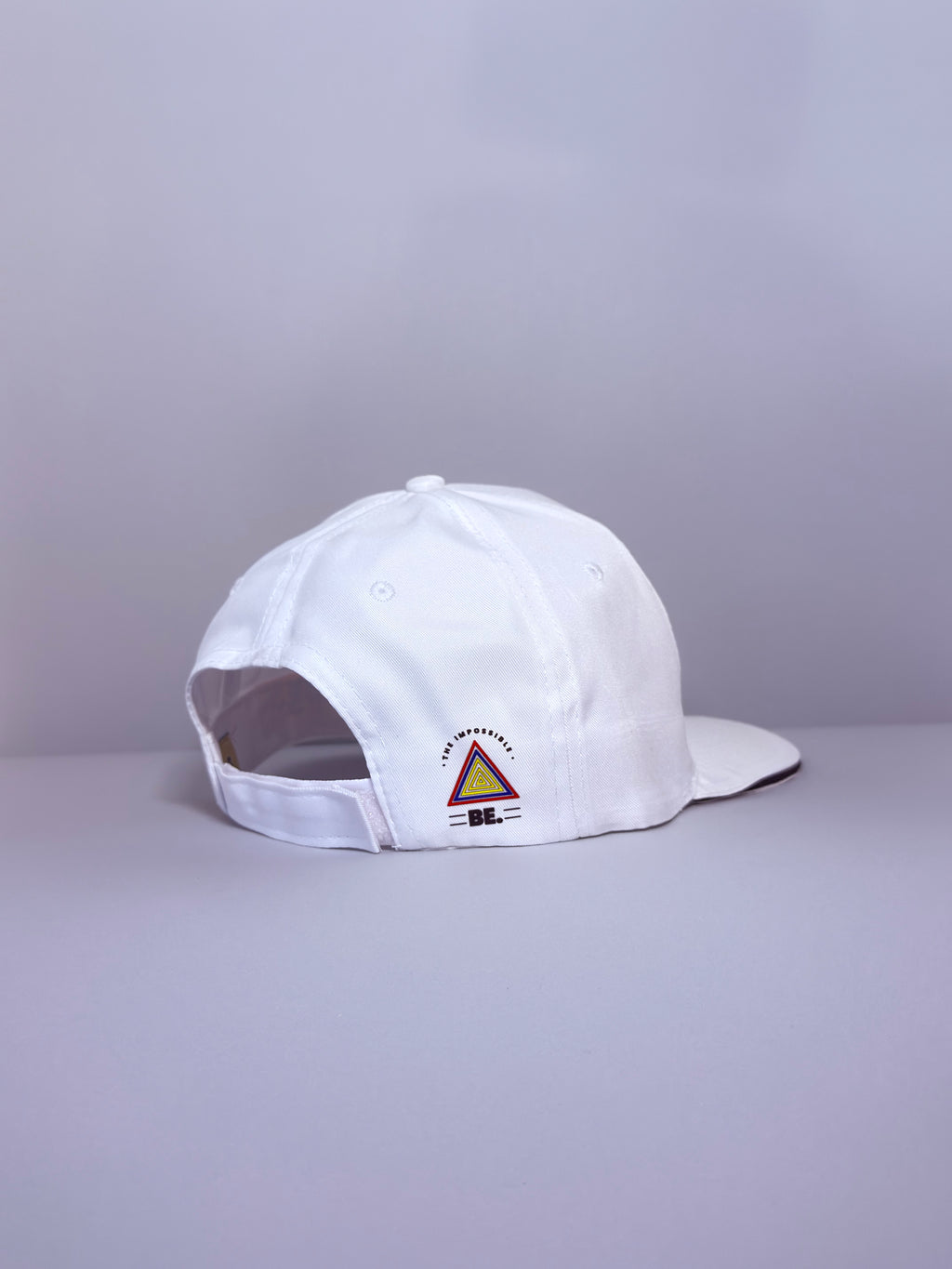 Gorra “Ser colombiano es una bendición, parcero” – Edición BE. THE IMPOSSIBLE 🇨🇴