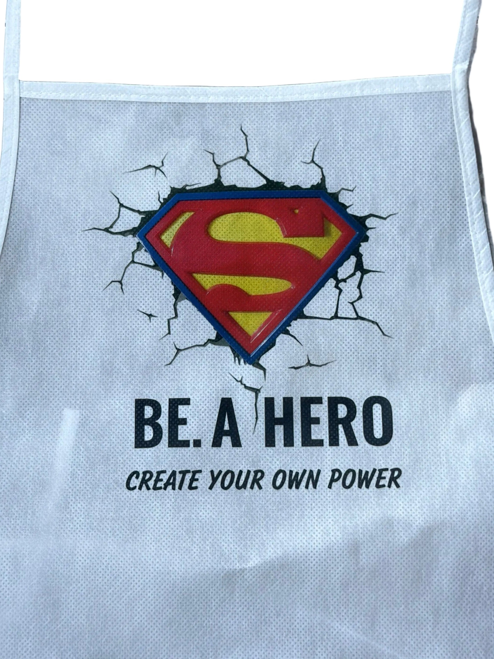 Delantal BE.  💥🦸‍♂️Fuerza Interior Edition