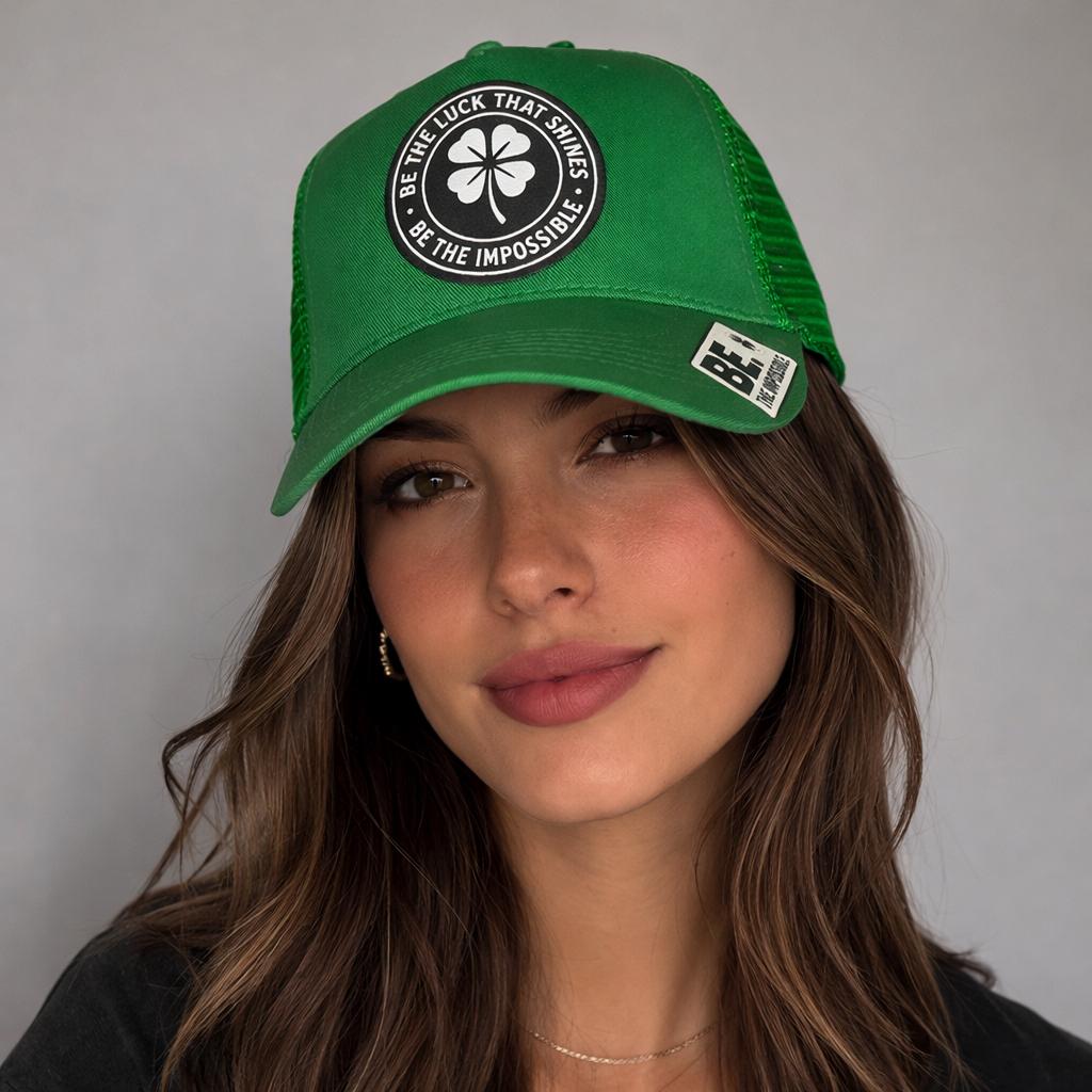 Gorra “BE. THE LUCK THAT SHINES” – Trébol Edition 🍀✨