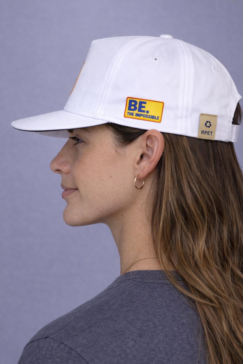 Gorra “Bandera de Colombia” – Edición BE. THE IMPOSSIBLE 🇨🇴