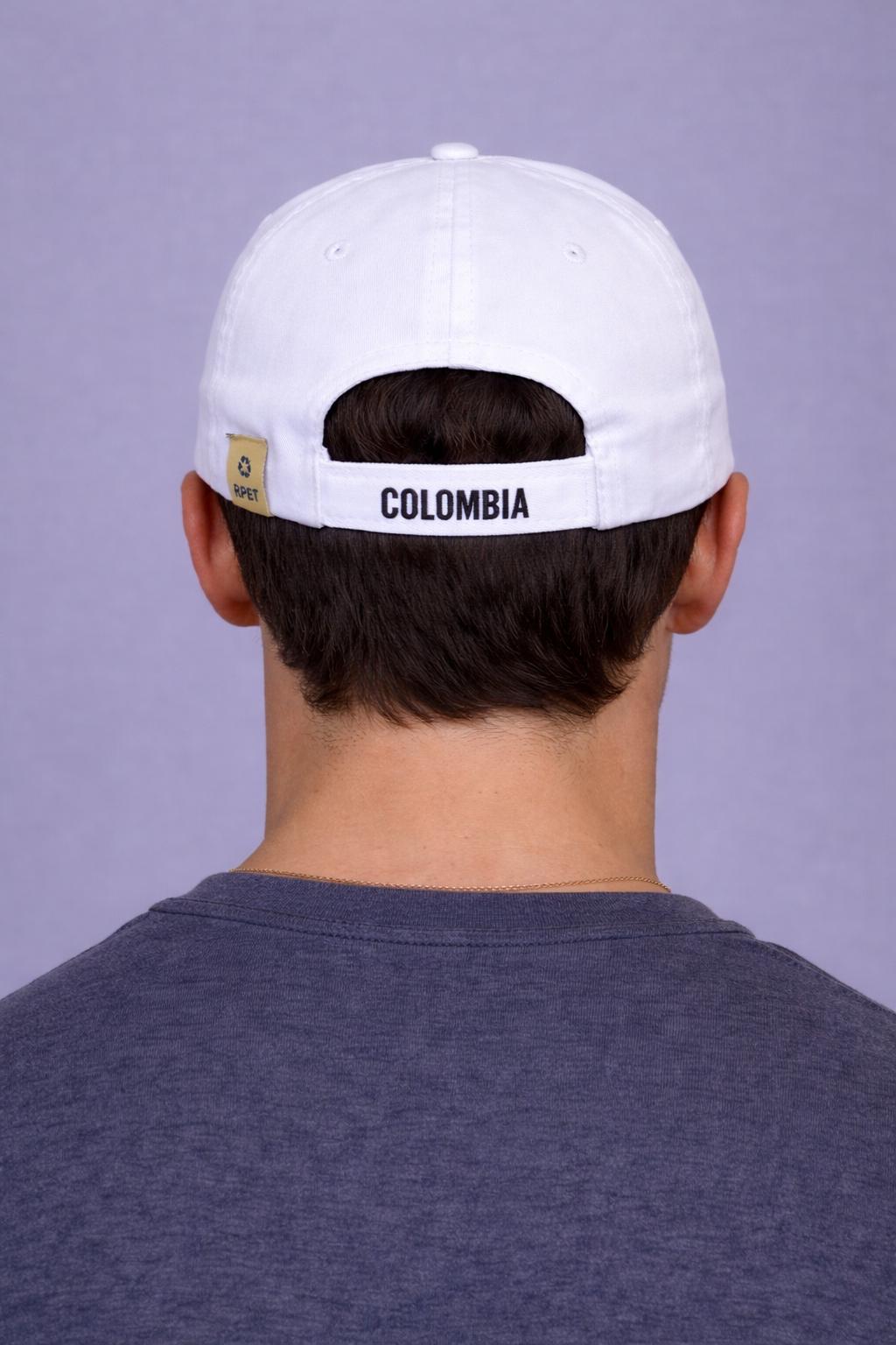 Gorra “Bandera de Colombia” – Edición BE. THE IMPOSSIBLE 🇨🇴